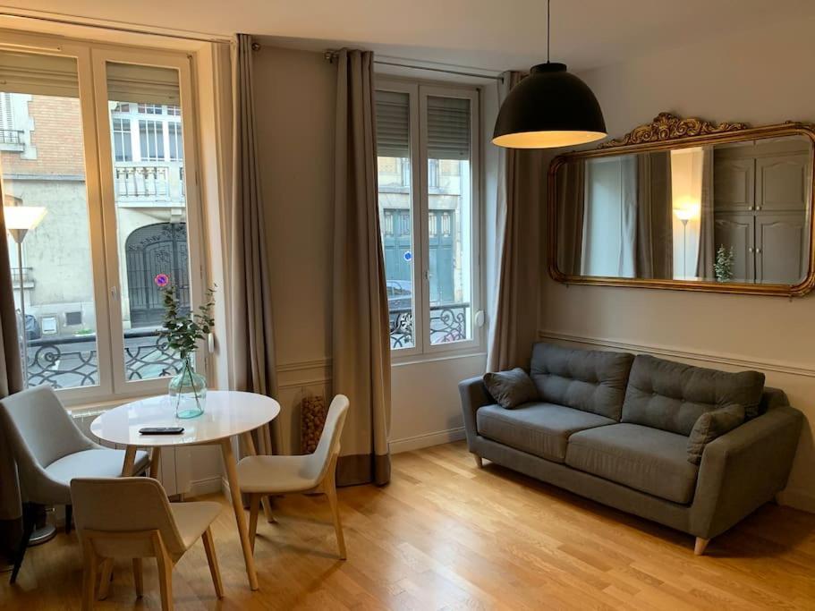 Ferienwohnung Apppartement Des Sacres De Reims Exterior foto