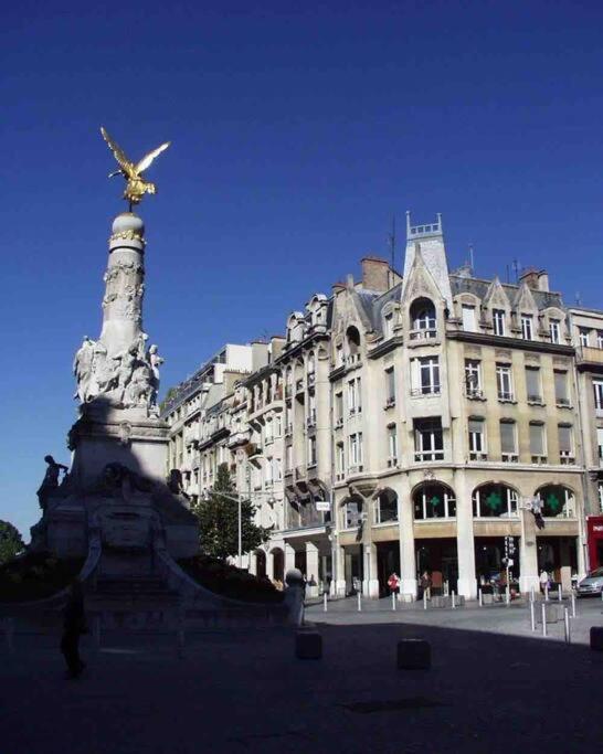 Ferienwohnung Apppartement Des Sacres De Reims Exterior foto